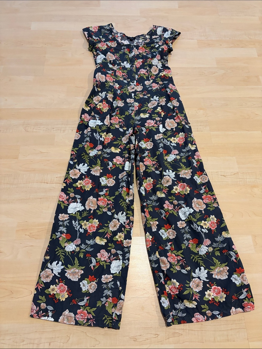 Anthropologie Current Air Floral Wide Leg Boho Jumpsuit Navy Tie Waist Small